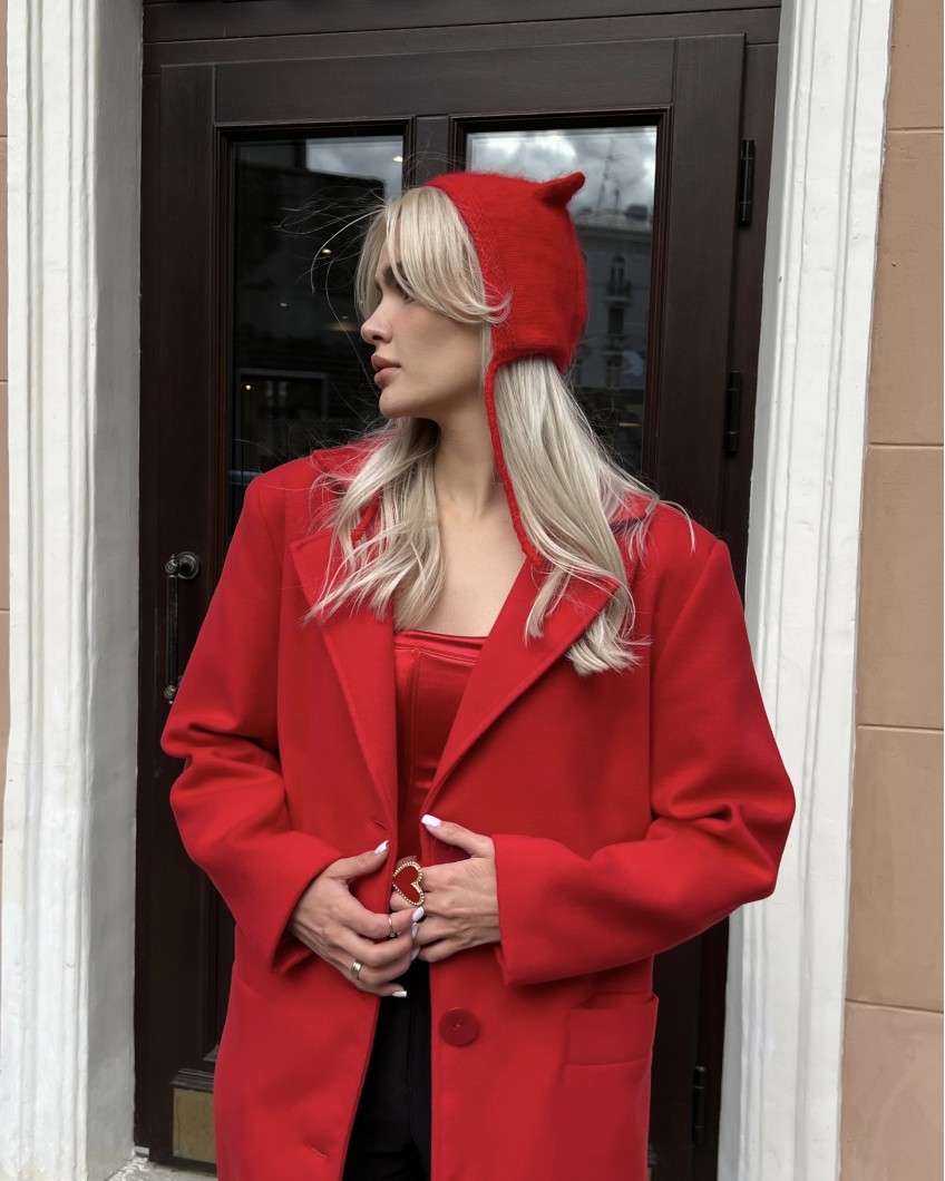 Пальто прямого кроя с акцентными плечами RED