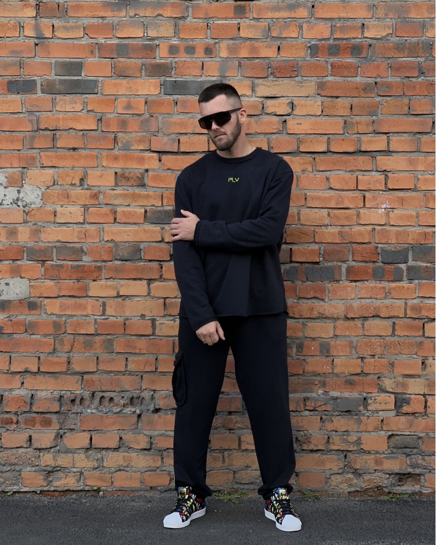 Мужчины